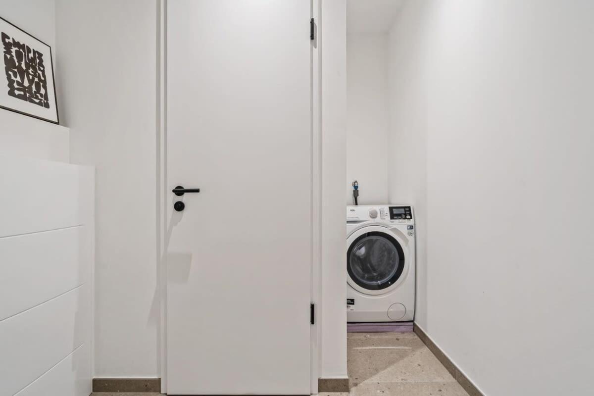 Luxurious 2Br Apt With Balcony In Luxembourg Διαμέρισμα Εξωτερικό φωτογραφία