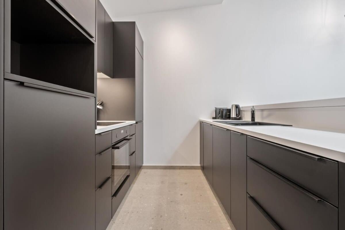 Luxurious 2Br Apt With Balcony In Luxembourg Διαμέρισμα Εξωτερικό φωτογραφία